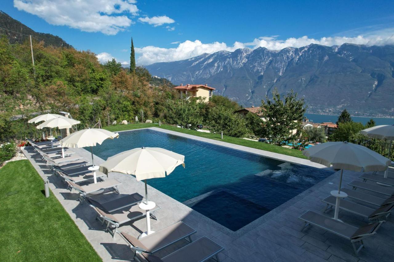 Borgo Ermanno Aparthotel ติญญาเล ภายนอก รูปภาพ